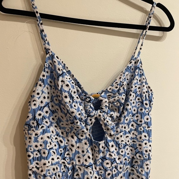 Hutch Anthropologie Ditsy Print Jumpsuit Blue Floral Size Small - Picture 8 of 9